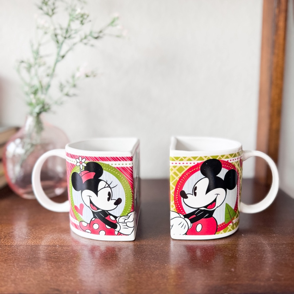 Disney Mickey Minnie Christmas Coffee Mug Set of 2 Holiday Cups